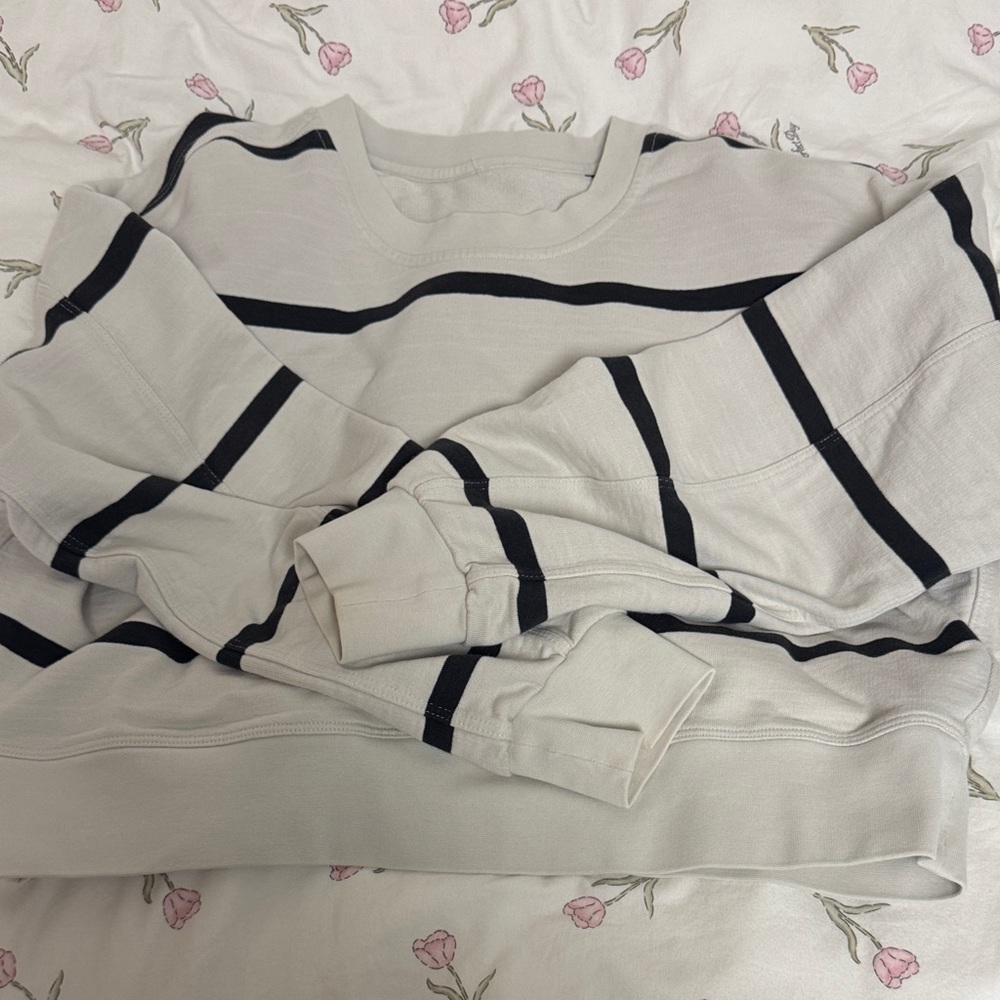 Lululemon Striped Cream and Black Sweatshirt
